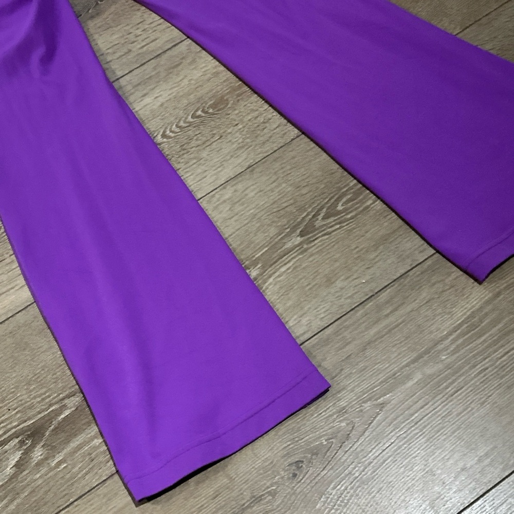 Lululemon Groove Super High Rise Flare Leggings - Picture 11 of 13